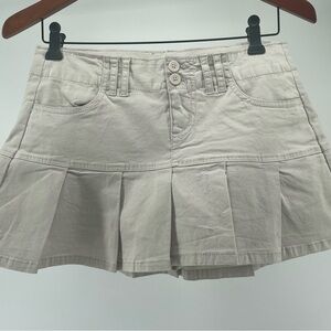 Aeropostale Pleated Mini Skirt